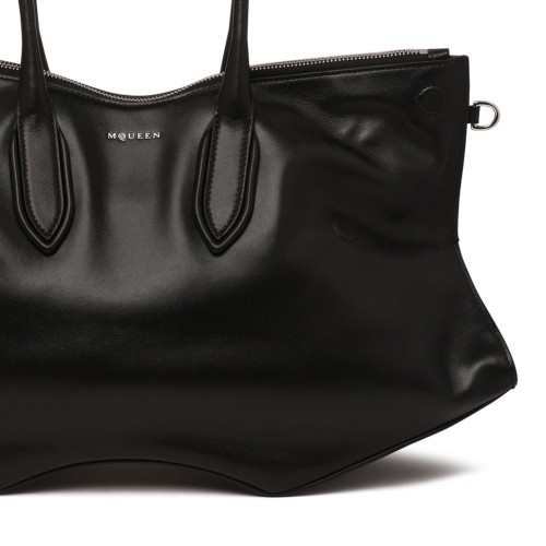 Black Manta Bag
