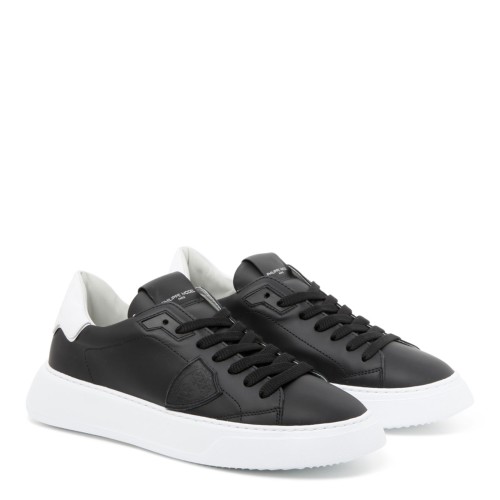Temple Low-Top Sneaker 2