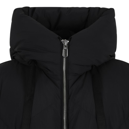 Duno Black Hooded Puffer Jacket.