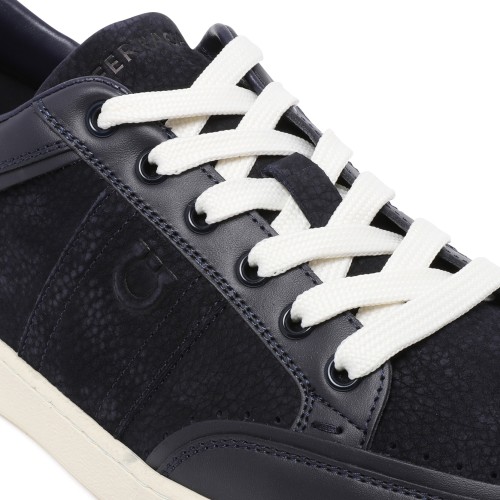 Ferragamo Black Leather Low-Top Sneakers.