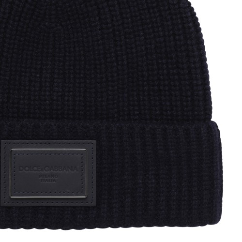 Dolce & Gabbana Black Ribbed Logo Beanie. 2