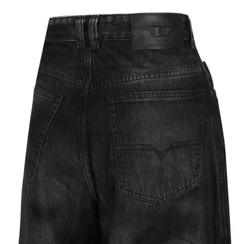 Black Wide-Leg Jeans