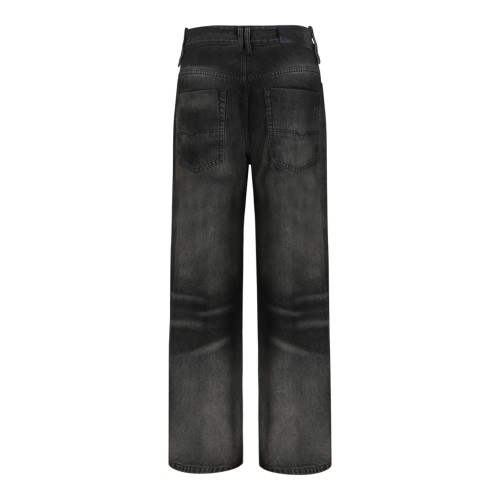 Black Wide-Leg Jeans 2