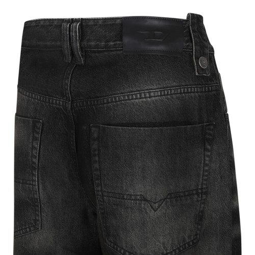 Black Wide-Leg Jeans