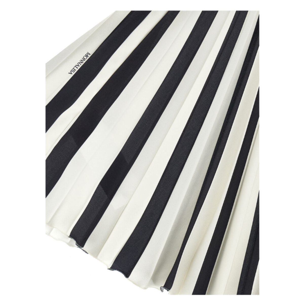 Black and Ivory Pleated Midi Skirt
