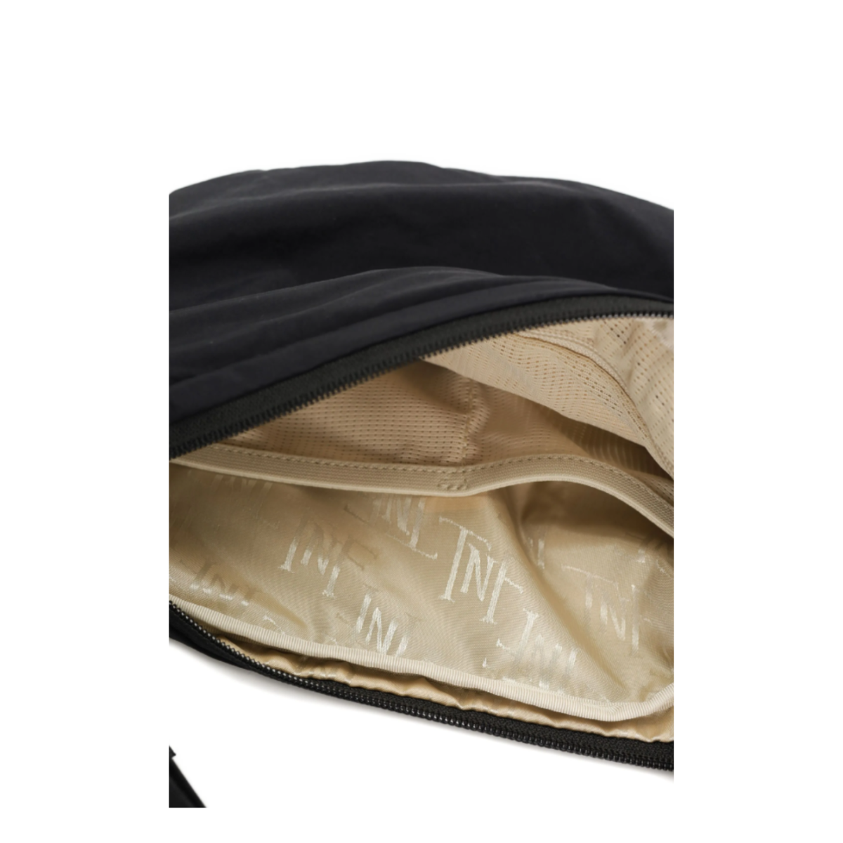Black Shoulder Bag.