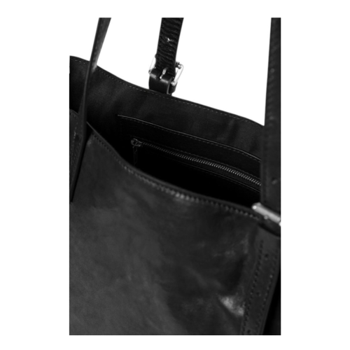 Janek Shoulder Bag