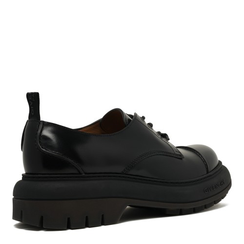Black Leather Lace-Up Shoes.
