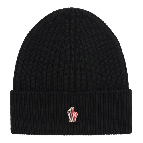 Black Ribbed Beanie.