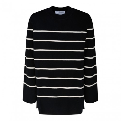 Black and White Knitted Jumper